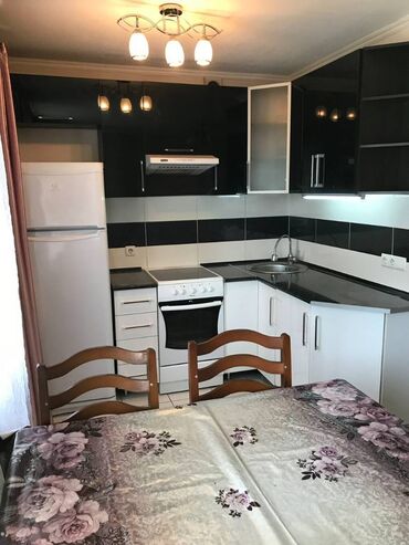 Продажа квартир: 3 комнаты, 58 м², 104 серия, 3 этаж, Евроремонт