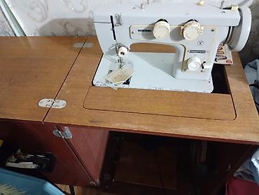iphone 6 64 g: Podolskiy (Подольск) 142 model tikiş maşını və taxta şkaflı masa - — 1