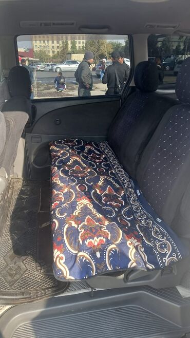 Toyota: Toyota Estima: 2004 г., 3 л, Автомат, Газ, Минивэн — 9