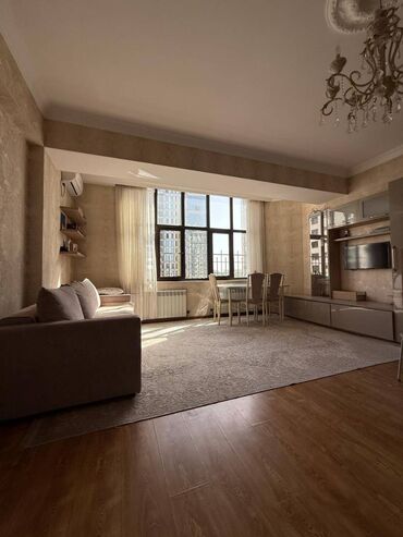 Продажа квартир: 2 комнаты, 52 м², Элитка, 7 этаж, Старый ремонт