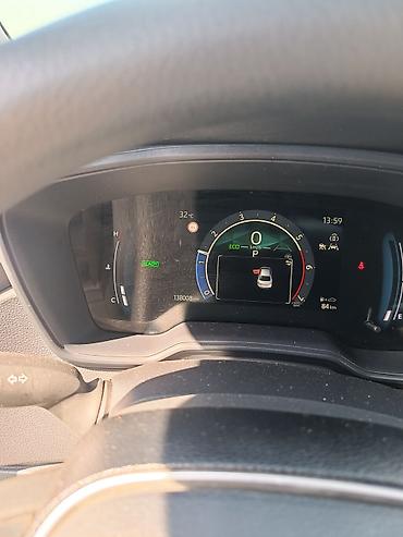 1kr fe: Toyota Corolla: 2023 г., 1.8 л, Вариатор, Гибрид, Седан — 10