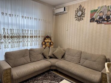 islenmis kunc divani: Künc divan, İşlənmiş, Açılan, Bazalı, Çatdırılma yoxdur