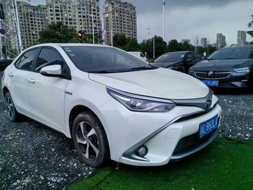 Toyota: Toyota Corolla: 2018 г., 1.8 л, Автомат, Гибрид, Седан