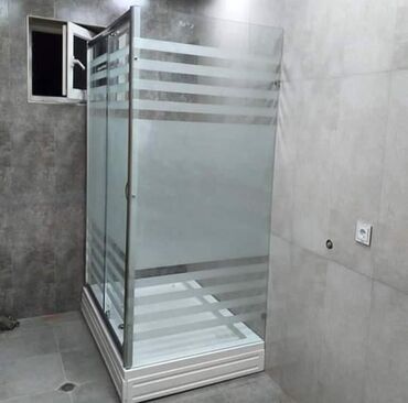 Duş kabinaları, arakəsmələr: Yeni Arakəsmə, Künc üçün, Pulsuz çatdırılma — 8