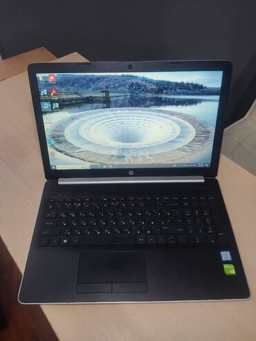 HP: HP 15.6 ", Intel Core i7, 128 GB