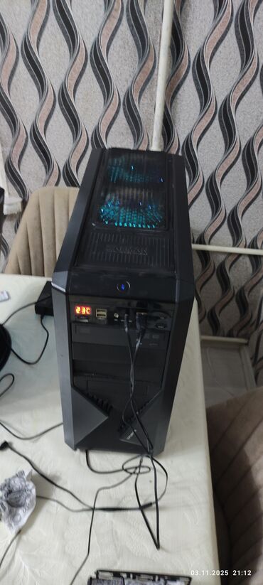 Masaüstü kompüterlər və iş stansiyaları: Səliqəli işlənib, heç bir problemi yoxdur. Kompüter Adı — 11