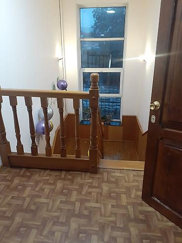 Продажа коттеджей и домов: Продается дом на первой линии по ул. Садырбаева /ул. Ахунбаева — 23