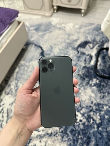 Apple iPhone: IPhone 11 Pro, Б/у, 128 ГБ, Midnight, Коробка