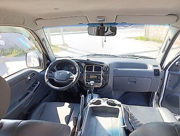 дубль: Kia BONGO: 2018 г., 2.5 л, Автомат, Дизель, Пикап — 7