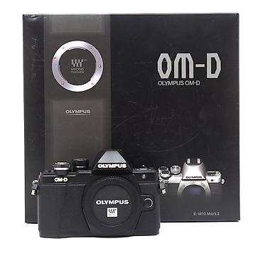 обьект: Продам камеру: OLYMPUS OM - D 10 MARK || Состояние как новое. Есть — 2