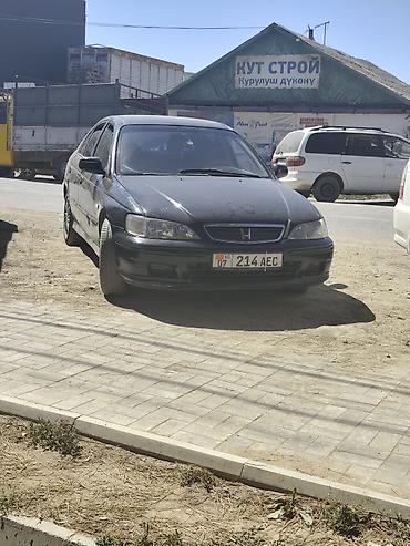 фит 2008: Honda Accord: 2000 г., 1.8 л, Механика, Бензин, Хэтчбэк — 1