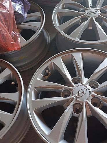 r17 honda: Литые Диски R 15 Hyundai, Комплект, отверстий - 5, Б/у — 1