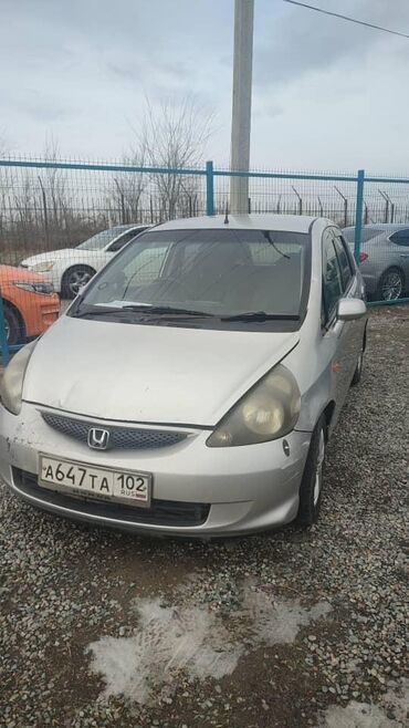 авто матис: Honda Fit: 2002 г., 1.3 л, Вариатор, Бензин, Седан