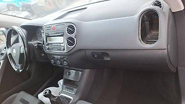 digalka za kola: VOLKSWAGEN TIGUAN 2008. GOD. - KOMPLETAN AUTO U DELOVIMA | Tiguan — 5