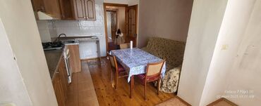 Uzunmüddətli kirayə mənzillər: Elmlər metrosuna yaxın,53 nömrəli məktəbin yanında,9 mərtəbənin,4-cü — 8