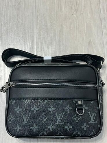 Барсетки: Барсетка, Louis Vuitton, Материал: Комбинированный материал, Застежка на молнии, Множество карманов, Моющийся материал, Новый