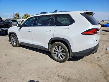 gra: Toyota Grand Highlander: 2024 г., 2.4 л, Автомат, Бензин — 5