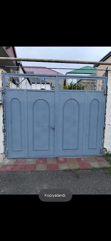 Darvaza satılır qiyməti 450 manat ölçüsü eni 3 metr hündürlüyü 2.60 sm