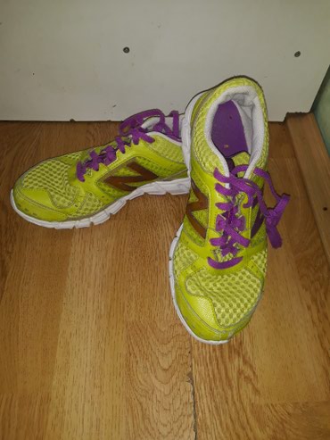 aro 24 3 mt: New Balance, 38, bоја - Zelena