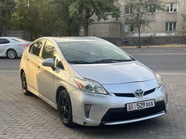 tayota runx: Toyota Prius: 2013 г., 1.8 л, Вариатор, Гибрид, Седан