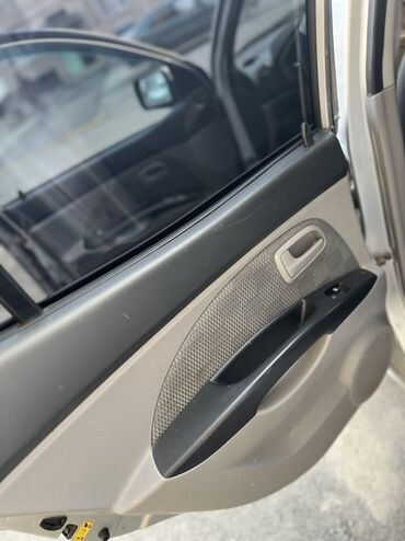 Kia: Kia Picanto: 2006 г., 1 л, Механика, Хэтчбэк — 11