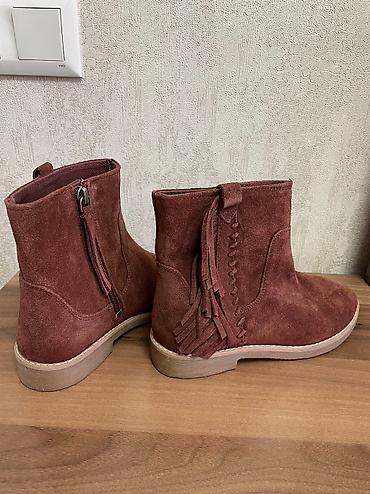 коричневые туфли: Демисезонные стильные и красивые ботиночки Zara. Натуральная замша — 2