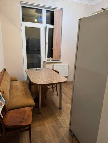 Uzunmüddətli kirayə mənzillər: DİQQƏT MƏNZİL YALNIZ AİLƏYƏ VERİLİR. Komendant pulu ödənişə daxildir — 5