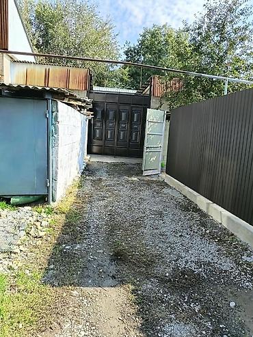 до 200000 сом ош: 2 комнаты, 50 м², Собственник — 2
