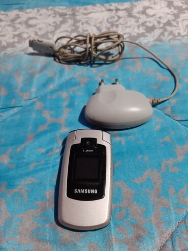 Samsung: Samsung E380, bоја - Siva na lalafo.rs — 5 Samsung: Samsung E380, bоја - Siva — 5