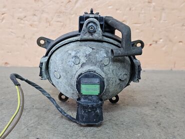 Противотуманные фары: Правая противотуманная фара BMW 2004 г., Б/у, Оригинал, Германия — 5