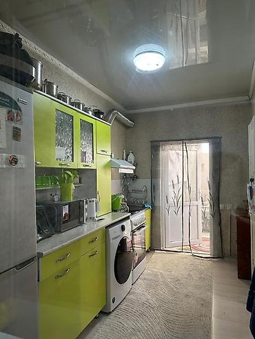 пол жуугуч швабра: 🏡 Продаётся дом барачного типа в Бишкеке! 📍 Свердловский район ✨ — 5