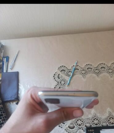 samsunq 23: Samsung Galaxy A51, 128 GB, Zəmanət, İki sim kartlı, Sənədlərlə