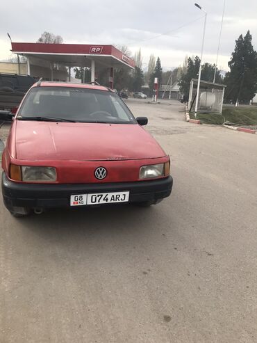 пассат баткен: Volkswagen Passat: 1990 г., 1.8 л, Механика, Бензин, Универсал