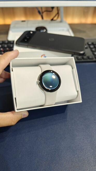 Наручные часы: Смарт часы Google Pixel Watch первого поколения Состояние новых