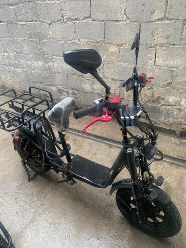 купить аккумулятор для электроскутера: Электроскутер-грузовик с задним багажным модулем и дополнительным