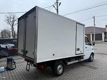 реф фура: Рефрижераторный фургон на базе Mercedes-Benz Sprinter. Основные — 4