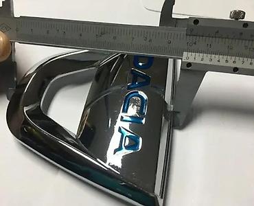 prednja kamera za auto: ZNAK DACIA MANJI 10CM VISINA ZNAKA | U PONUDI I VECI ZNAK OD 12cm — 3
