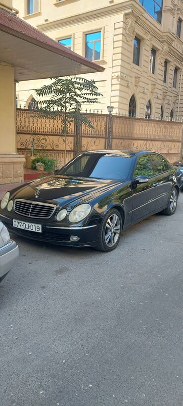 masın bazarı: Mercedes-Benz 270: 2.7 l | 2002 il Sedan