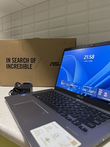 процессор core i3: Ноутбук, Asus, 4 ГБ ОЗУ, Intel Core i3, 14 ", Б/у, Для несложных задач, память SSD