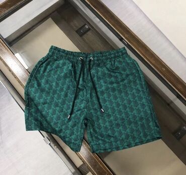 белые шорты с завышенной талией: Мужские шорты, L (EU 40), Lacoste, Новый, цвет - Зеленый, Самовывоз, Бесплатная доставка