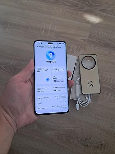 Honor: Honor Magic 7, 256 GB, bоја - Siva — 3