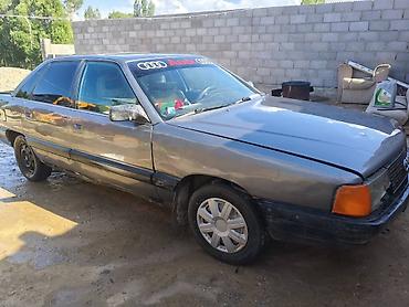 2 8: Audi 100: 1993 г., 2.3 л, Механика, Бензин, Седан — 3