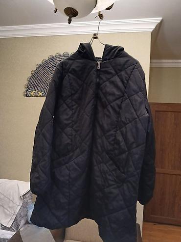 Qadın üçün qara rəngli kapüşonlu quilt (romb naxışlı) kurtka - Model lalafo.az -da Qadın üçün qara rəngli kapüşonlu quilt (romb naxışlı) kurtka - Model