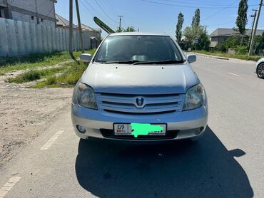 Toyota: Toyota ist: 2003 г., 1.3 л, Автомат, Бензин