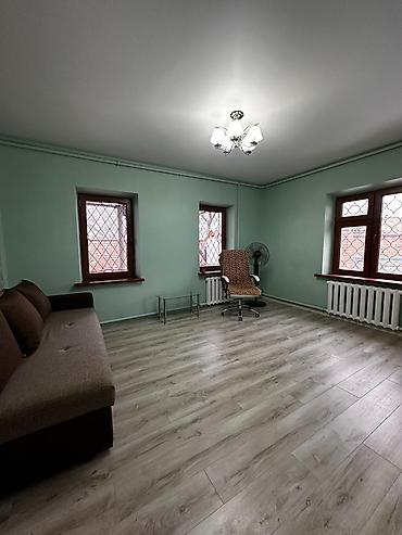 Продажа домов: Дом, 135 м², 8 комнат, Агентство недвижимости, Косметический ремонт — 3