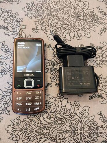 Audio: Nokia 6700 Slide, 2 GB, rəng - Qəhvəyi