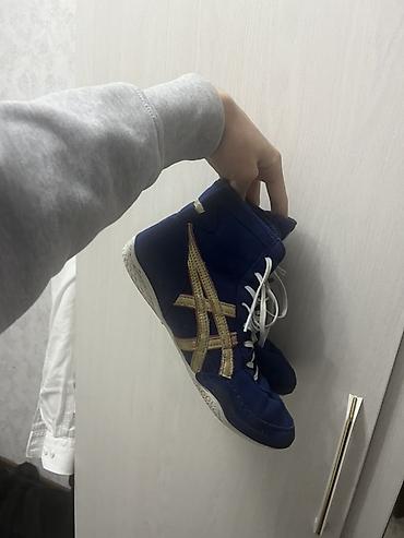 Борцовки ASICS - Модель: ASICS (артикул на язычке J902Y) - Тип