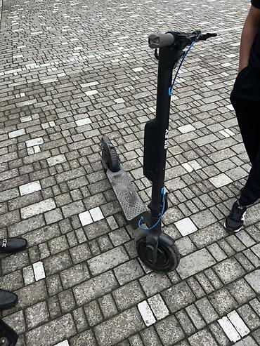 2 tekerli scooter: RILEY elektrik skuter - Şəhərdaxili sürüş üçün kompakt və yığcam — 2