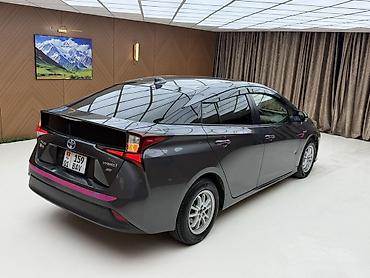 prius tuning: Toyota Prius: 2022 г., 1.8 л, Автомат, Гибрид, Хэтчбэк — 4