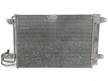 tabla za alat: HLADNJAK KLIME ZA VOLKSWAGEN GOLF 5 OD 2003. DO 2009. GOD. | Polovni — 2
